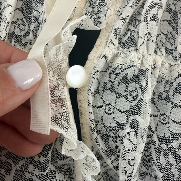 Vintage Stan Herman Babydoll style Sheer Lace Tie-Front Blouse - Cream - Picture 3 of 14